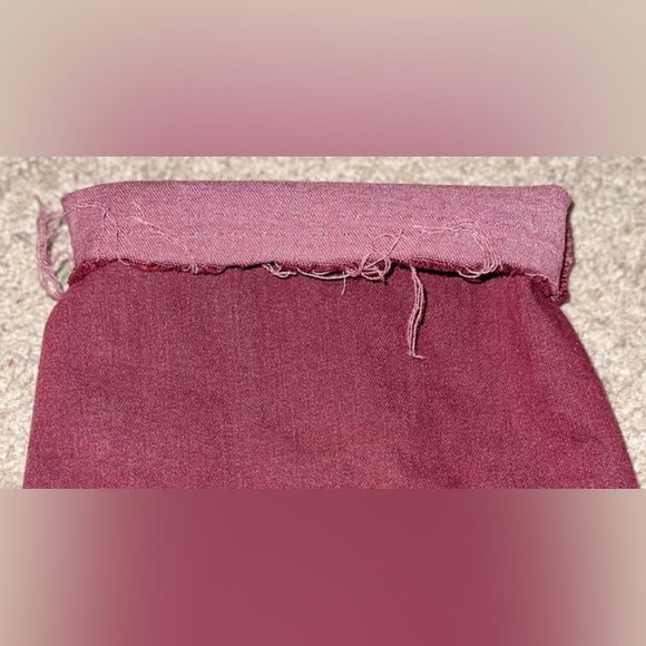 Women's EUC A.n.a Burgundy Skinny Jeggings Size 16 Ankle Length - Picture 4 of 4